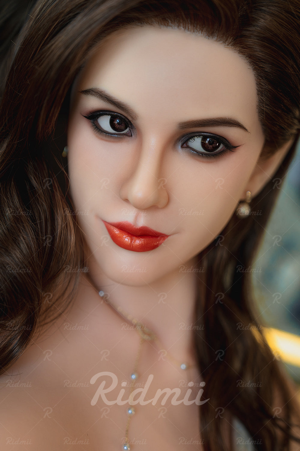 Samia - Majestic Silver Shimmer (5'7" Velvet Soft TPE)